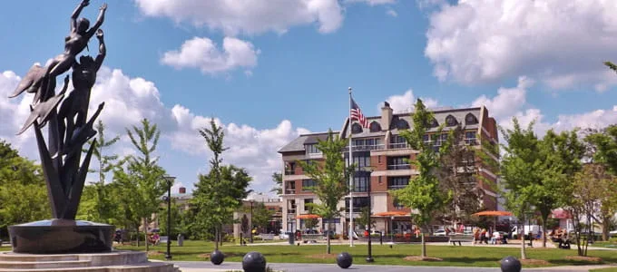 Birmingham, Michigan city skyline &ndash; cost of living, safety and quality of life data